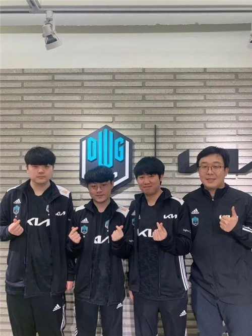 上常常表现 上常常表现