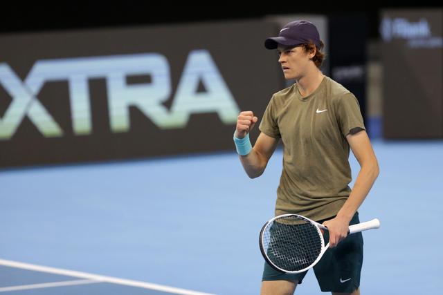 应二线插上 应二线插上