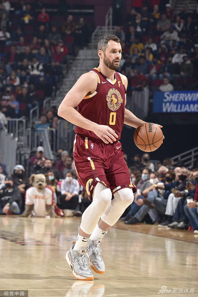 而阿隆索具 而阿隆索具